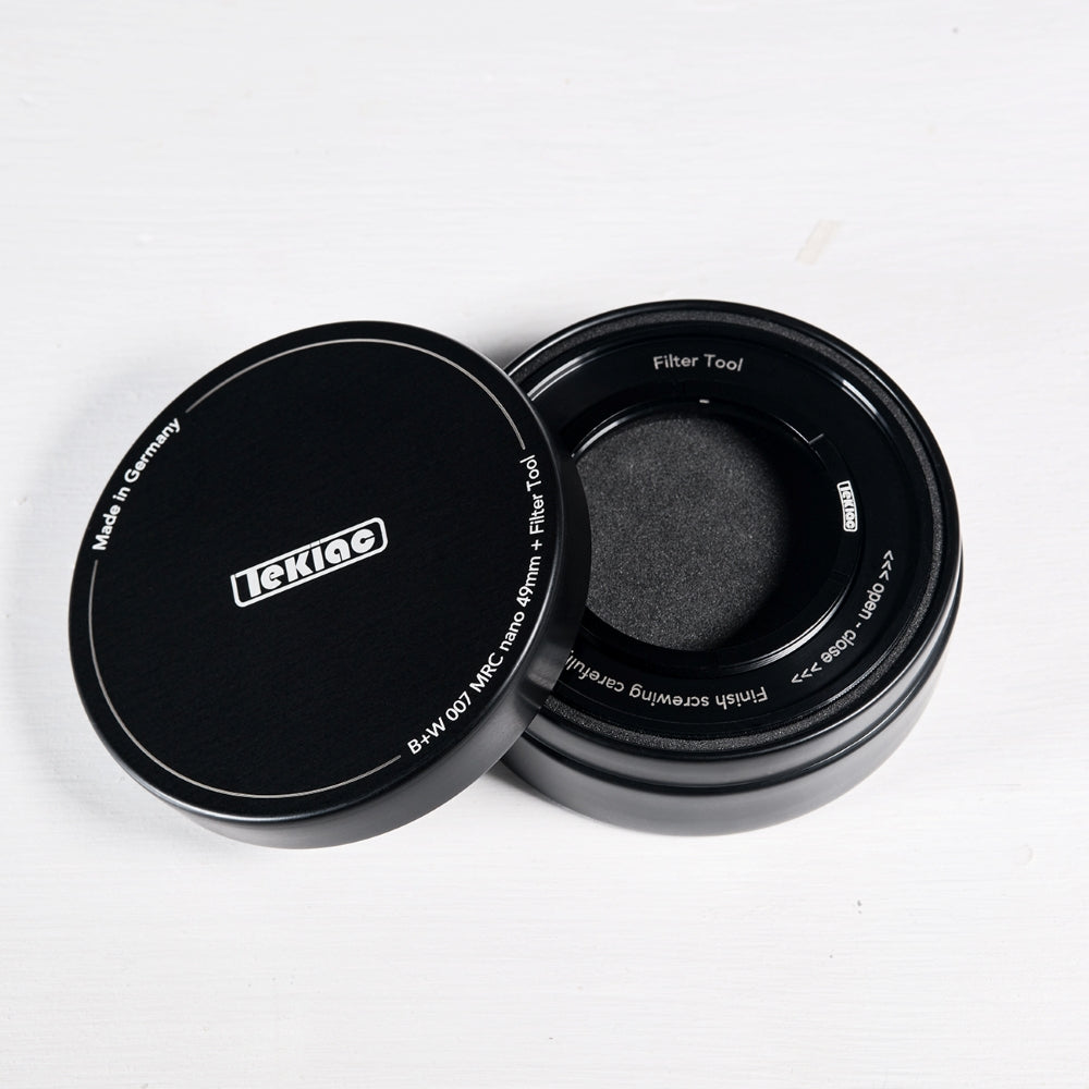 Filter Leica Q3 43 with Mounting Aid in a Packaging