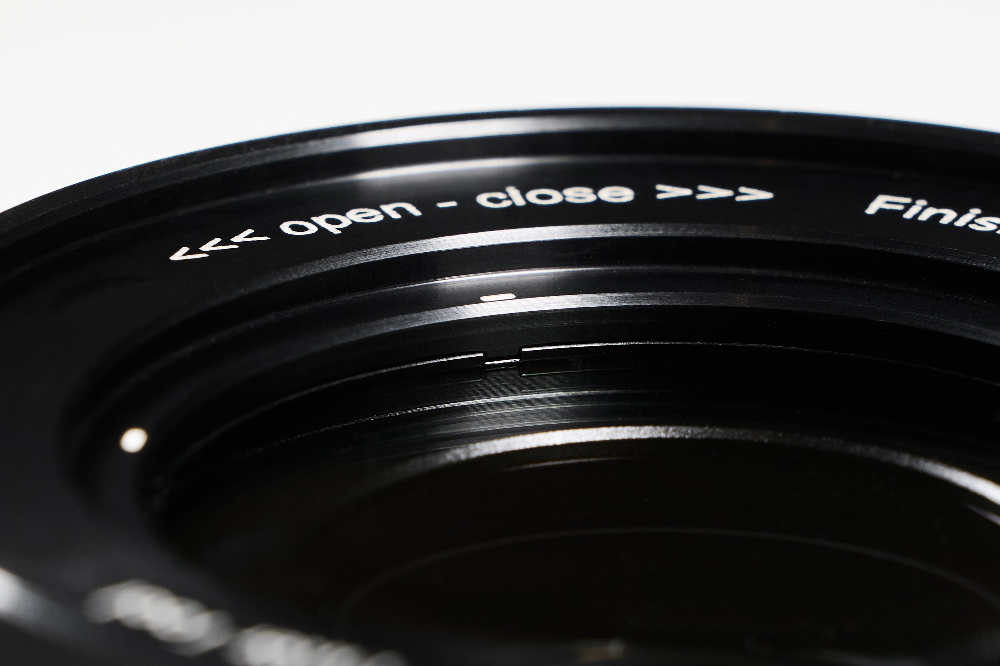 Mounting Aid on the B+W Ultra Slim filter