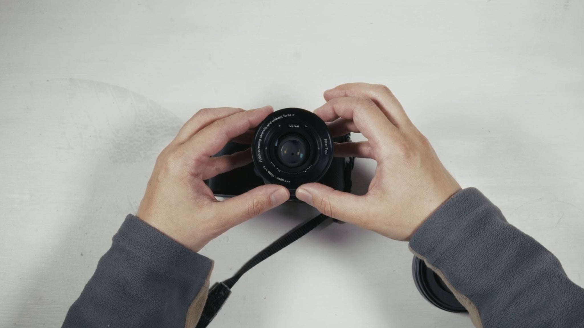 Instruction Mounting Aid for Leica Filter Q3 43